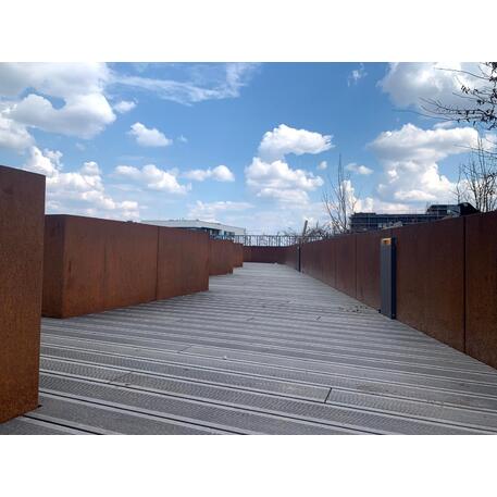 Corten plieno vejos atitvėrimo bortelis, 5 mm storio, aukštis 700 mm 'Premium / STF/24-23-01/MDL'