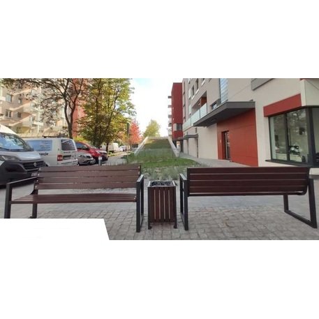 Металлическая скамейка со спинкой и деревянным сиденьем 'MBG/24-Majka / 190cm'