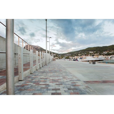 Collezione di pavimentazioni in calcestruzzo di varie dimensioni e colori 'Terana® art'