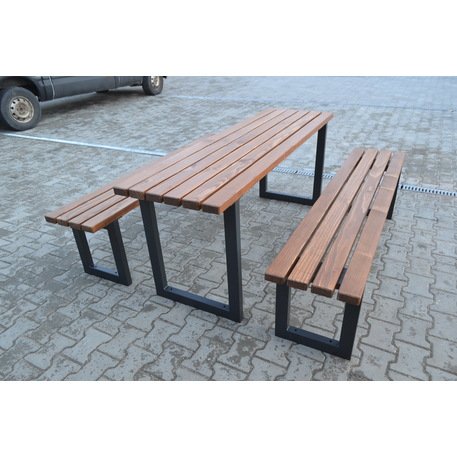 Metalinis pikniko stalas su suolais ir medinėmis sėdimomis dalimis 'MBG_258 / Picnic Set'