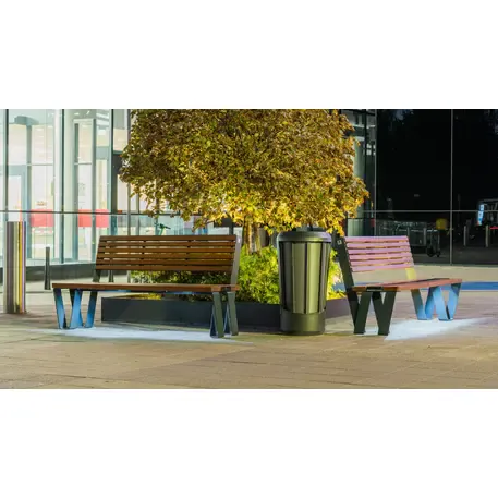 'SmartBeam Bench' – išmanusis modulis suoliukams su saulės energija, USB įkrovimu ir „Smart City“ funkcijomis
