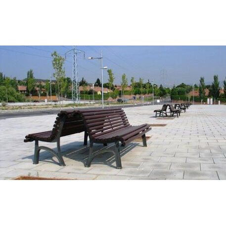 Металлическая скамейка 'Iroko_ 'Plaza Real/MDL'