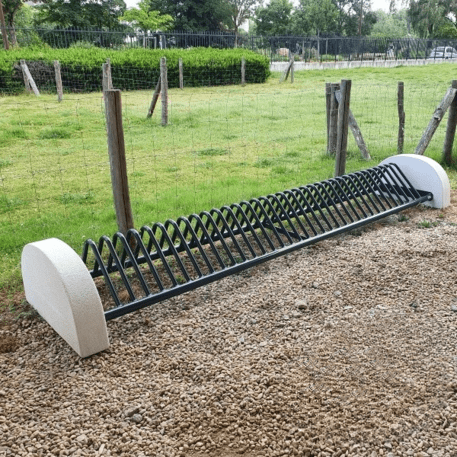 Metalinis dviračių stovas, laikiklis 'Alfa'