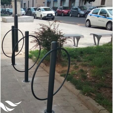 Metalinis dviračių stovas, laikiklis 'Fox 3'