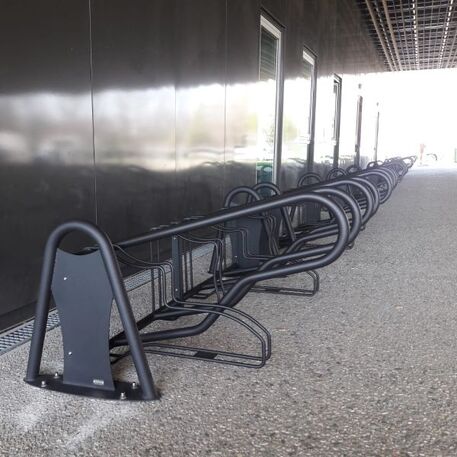 Metalinis dviračių stovas, laikiklis 'Recoaro 4'