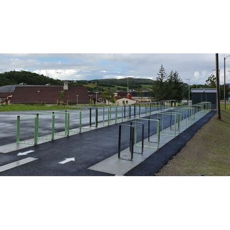 Metalinis dviračių stovas, laikiklis 'Zurigo 700x120mm'