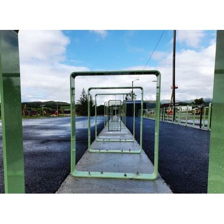 Metalinis dviračių stovas, laikiklis 'Zurigo 700x120mm'