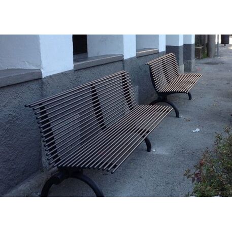 Metal bench 'REST'