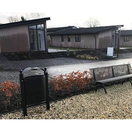 Lauko metalinė šiukšliadėžė 'Genova / 60L'