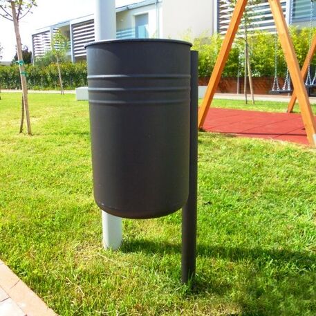 Lauko metalinė šiukšliadėžė 'Risa / 45L'