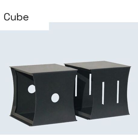 Metal bench 'CUBE'