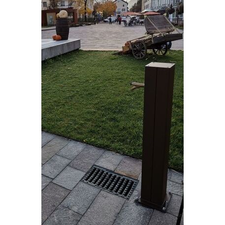 Outdoor drinking fountains of metal 'Trieste Square'