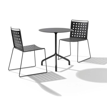Krzesło metalowe do kawiarni, tarasów, parków 'Busy 1'