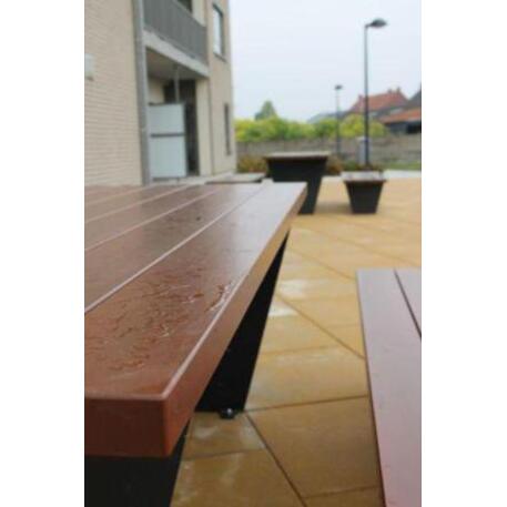 Lauko / Vidaus medinis suoliukas ir stalas iš IROKO medienos 'STF/20-02-02/MDL'