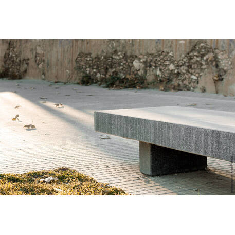 Lauko betoninis suolas 'Bancalosa'