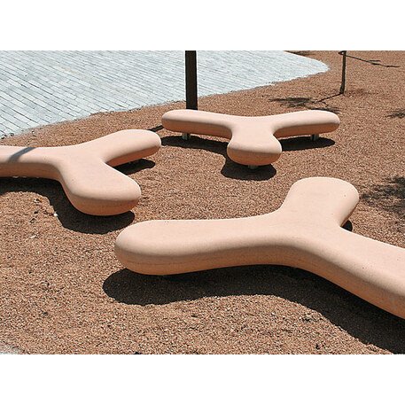 Concrete bench 'Boomerang'