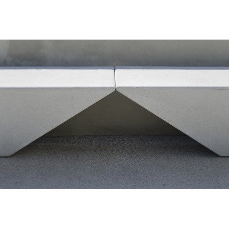 Lauko modulinis betoninis suolas 'Milenio'