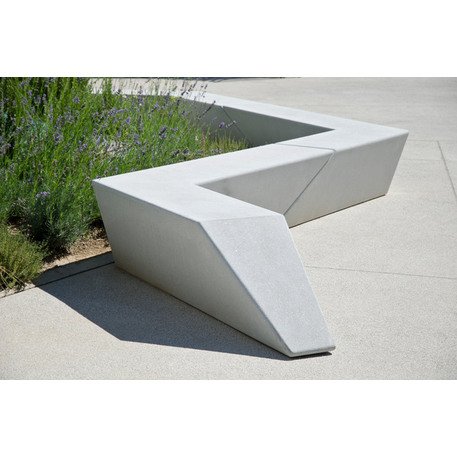 Concrete bench 'Milenio'