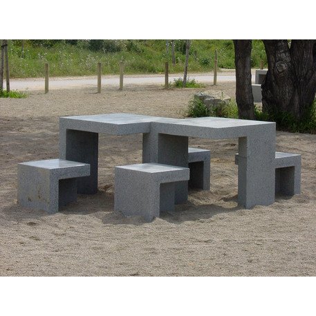 Concrete bench + table 'PRAT'