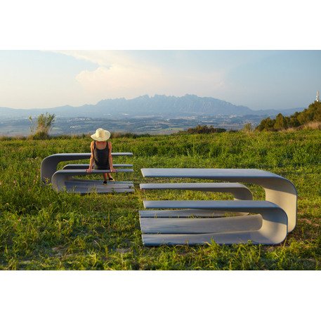 Concrete bench + table 'GRASSHOPPER'