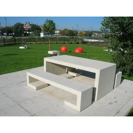 Lauko betoninis suolas 'MATEUS / Bench 2000mm'