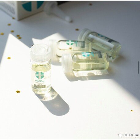 'SINERGY Cosmetics' Anti-Grease Regulating Serum Phial für fettiges Haar mit Zitrone, Oliven, 10x8ml