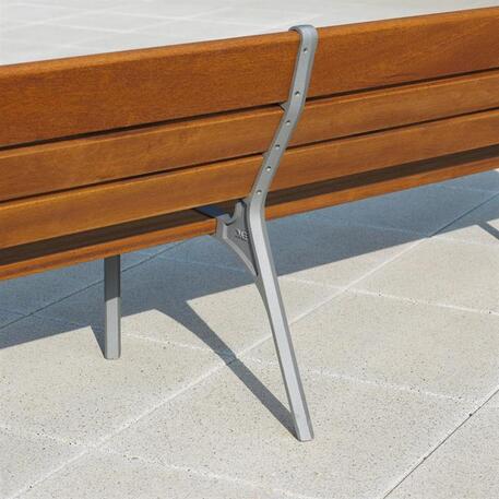 Metal bench 'Tao'