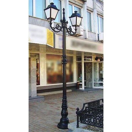 Klasikinio kaltinio stiliaus gatvės, parko šviestuvo stovas '1K-C2_H/359cm'