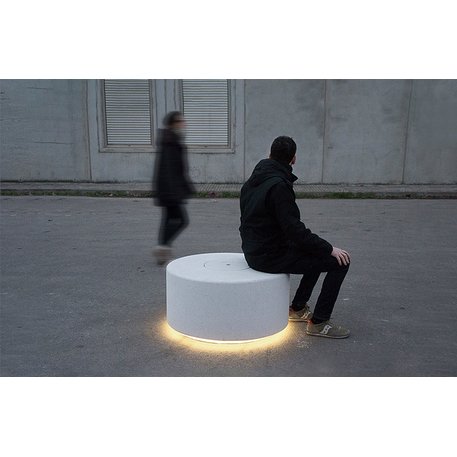 Concrete bench 'LED / SOC'