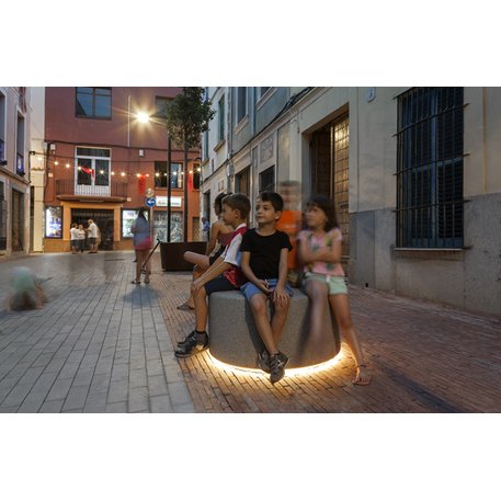 Concrete bench 'LED / SOC'