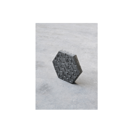 Šešiakampė šaligatvio betoninė plytelė, kolekcija 'Parallel'