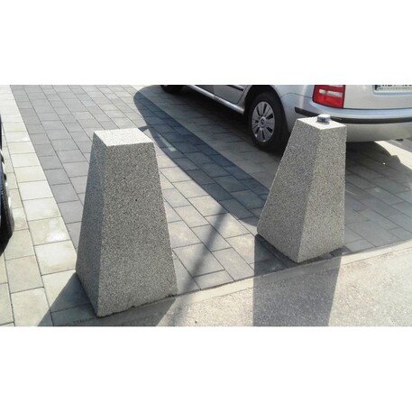 Poller aus Beton '40x40x80cm'