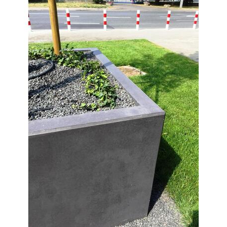 Concrete flower planter 'STF/13-15-23/MDL / 150x150xH/90cm'