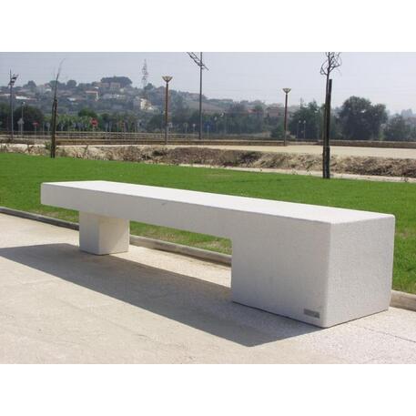 Lauko betoninis suolas 'Agueda / Bench 2500mm'