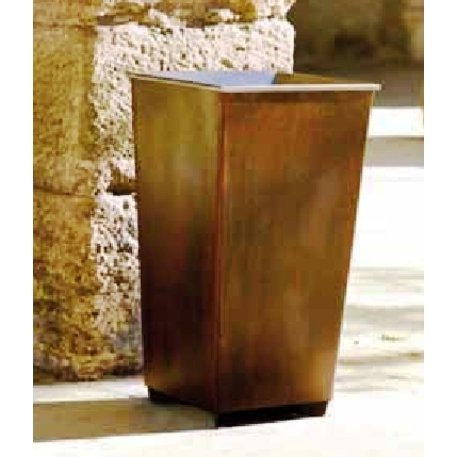 Metal litter bin 'Piramidal / 70L'