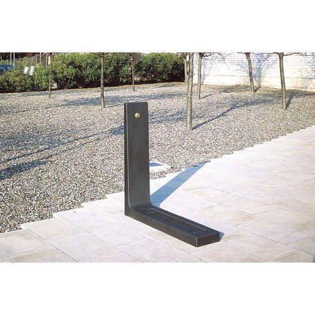 Outdoor drinking fountains of metal 'Tana'