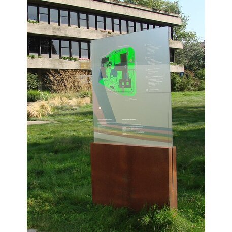 Information stand / Display board 'Totem/GB-Small'