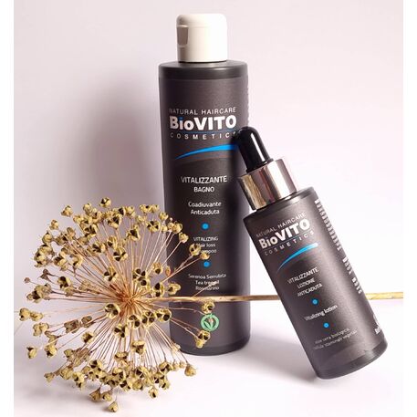  BiOVITO Cosmetics’ Bio Natural Vitalizzante Set Anti-Hairloss, Rinkinys skirtas plaukų maitinimui nuo plaukų slinkimo su žaliąja arbata, mėtų, rosmarinų, migdolų aliejais