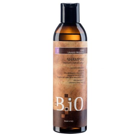  Sinergy Cosmetics  B.iO Frequently Use Shampoo for all hair types, Kasdieniam naudojimui šampūnas su levandų, makadamijos, saulėgražų, apelsinų aliejais, sojos baltymais, 250ml